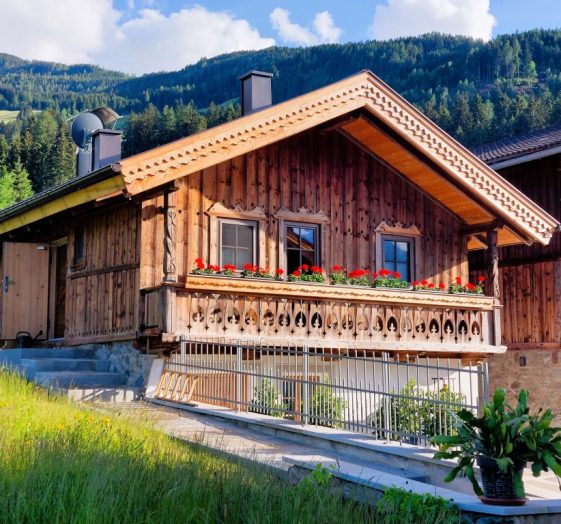 Chalet mit Karwendelblick